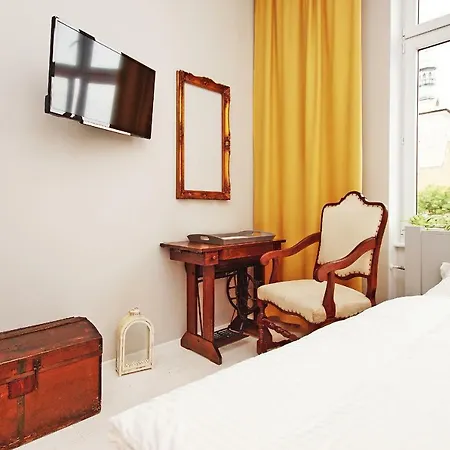 Old Town Apartment